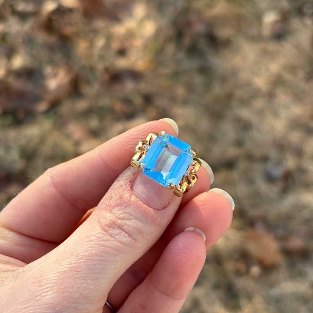 Vintage 14k Gold Topaz and Diamond Cocktail Ring